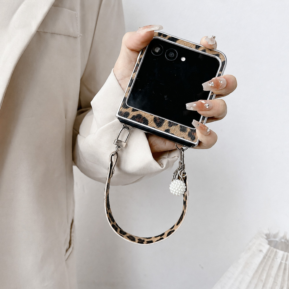 Leopard Print Folding Flip Pho - Phone Accessories Beads ulasan dan harga