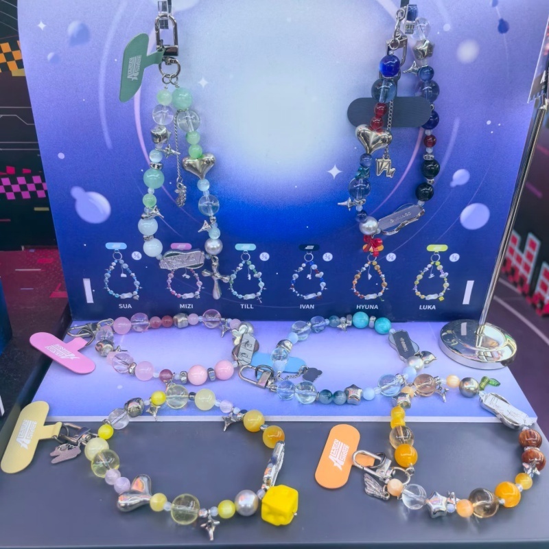 Manyu Official Licensed Alien  - Phone Accessories Blind Box ulasan dan harga