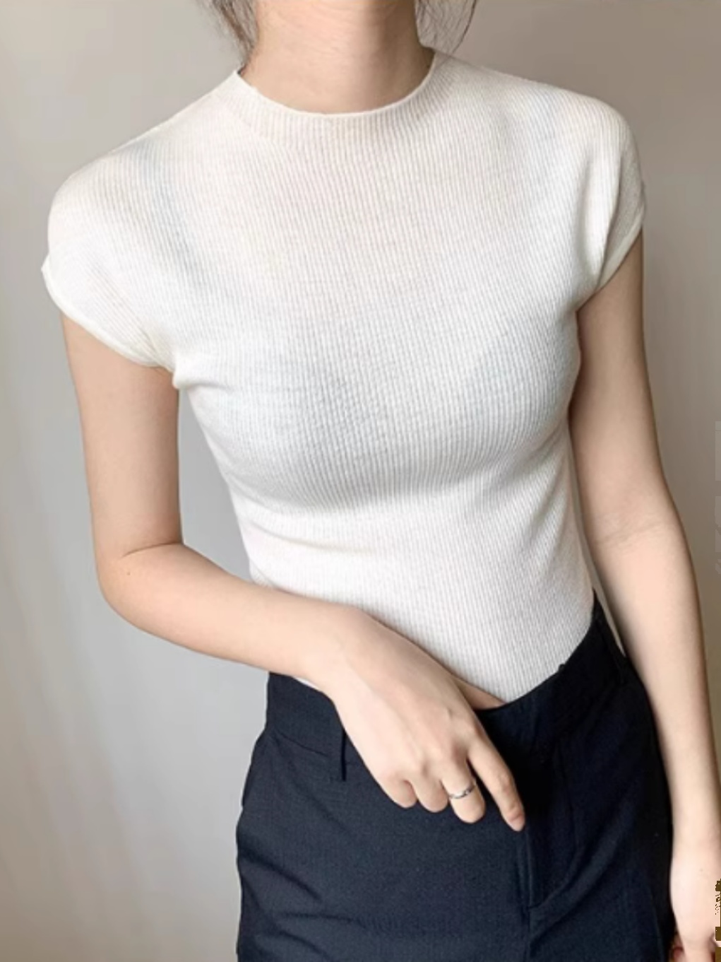 White Ice Silk Knitted Short S - Phone Accessories On Top ulasan dan harga